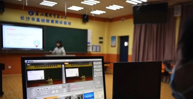 没有必要普遍要求教师录播课程