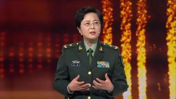 振奋人心！曾抗击“非典”、终结“埃博拉”的女院士，驰援武汉！