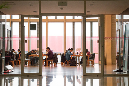 EI期刊通讯作者如何标注