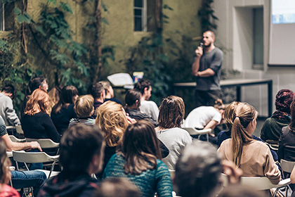 会议论文的致谢怎么写