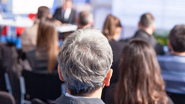 参加大型学术会议应该注意什么