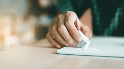 当期刊编辑"失联"：学术沟通困境下的理性应对之道