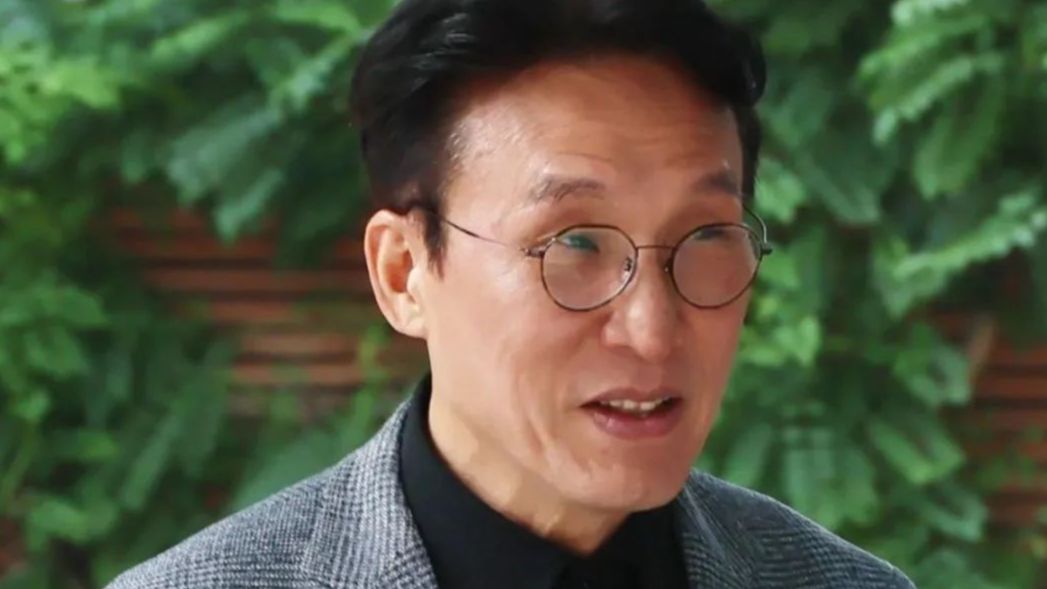 韩总理候选人回应学历争议：清华法学硕士学位没那么好拿