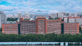 中国最“尴尬”的大学，永远排第二！