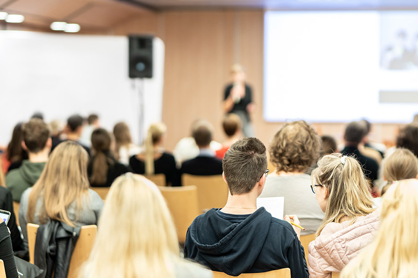 学术会议海报投稿要求