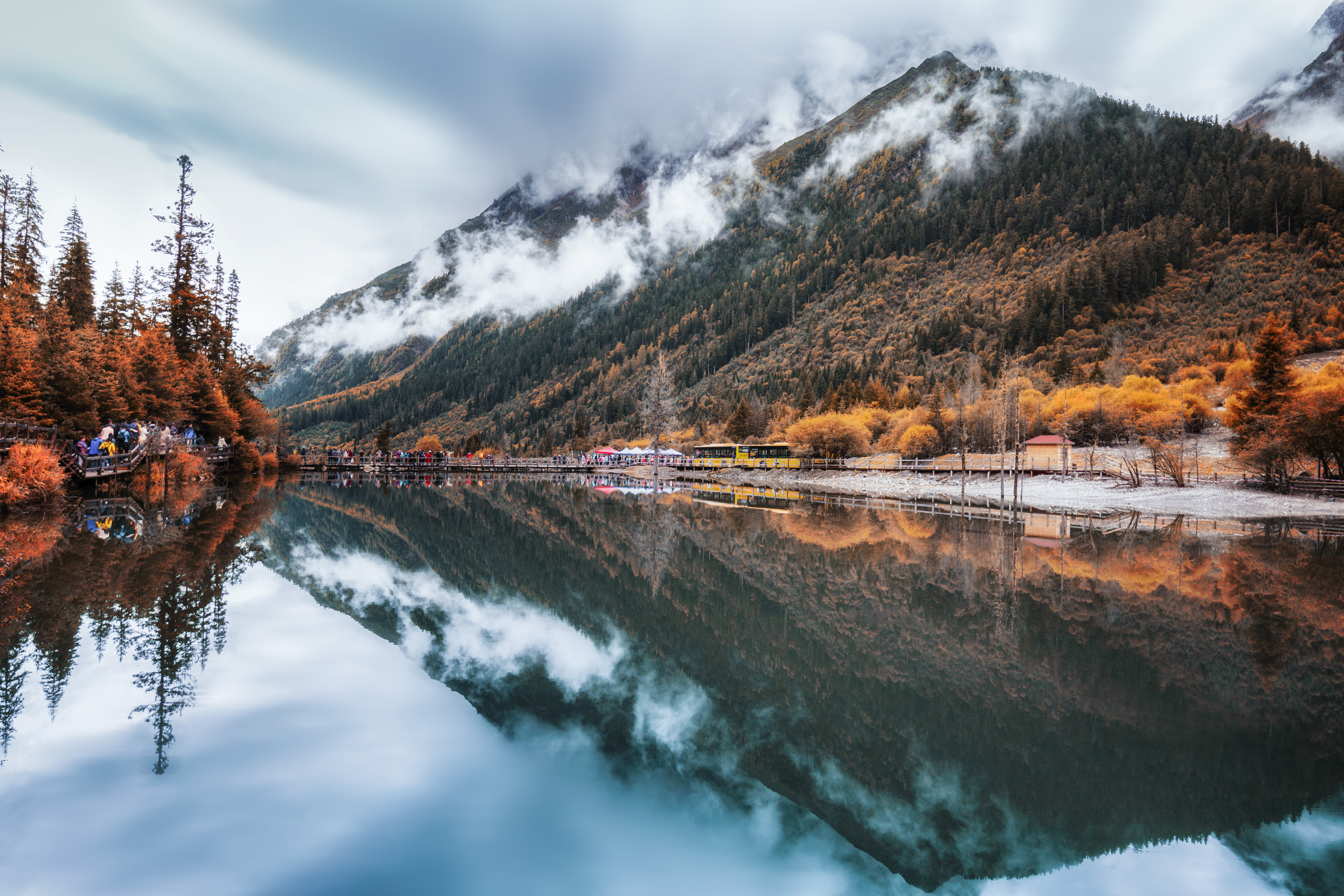 摄图网_500819087_四川成都四姑娘山双桥沟美景（企业商用）.jpg