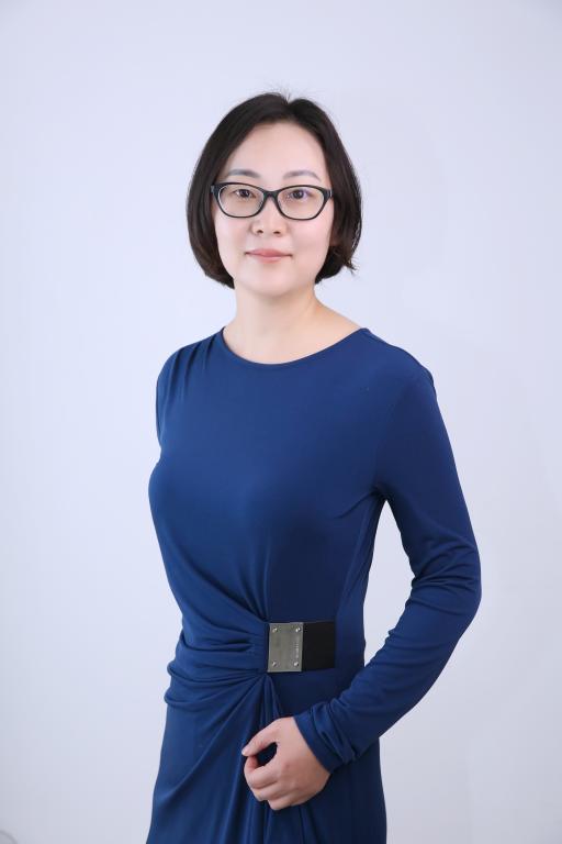 陈佳.jpg