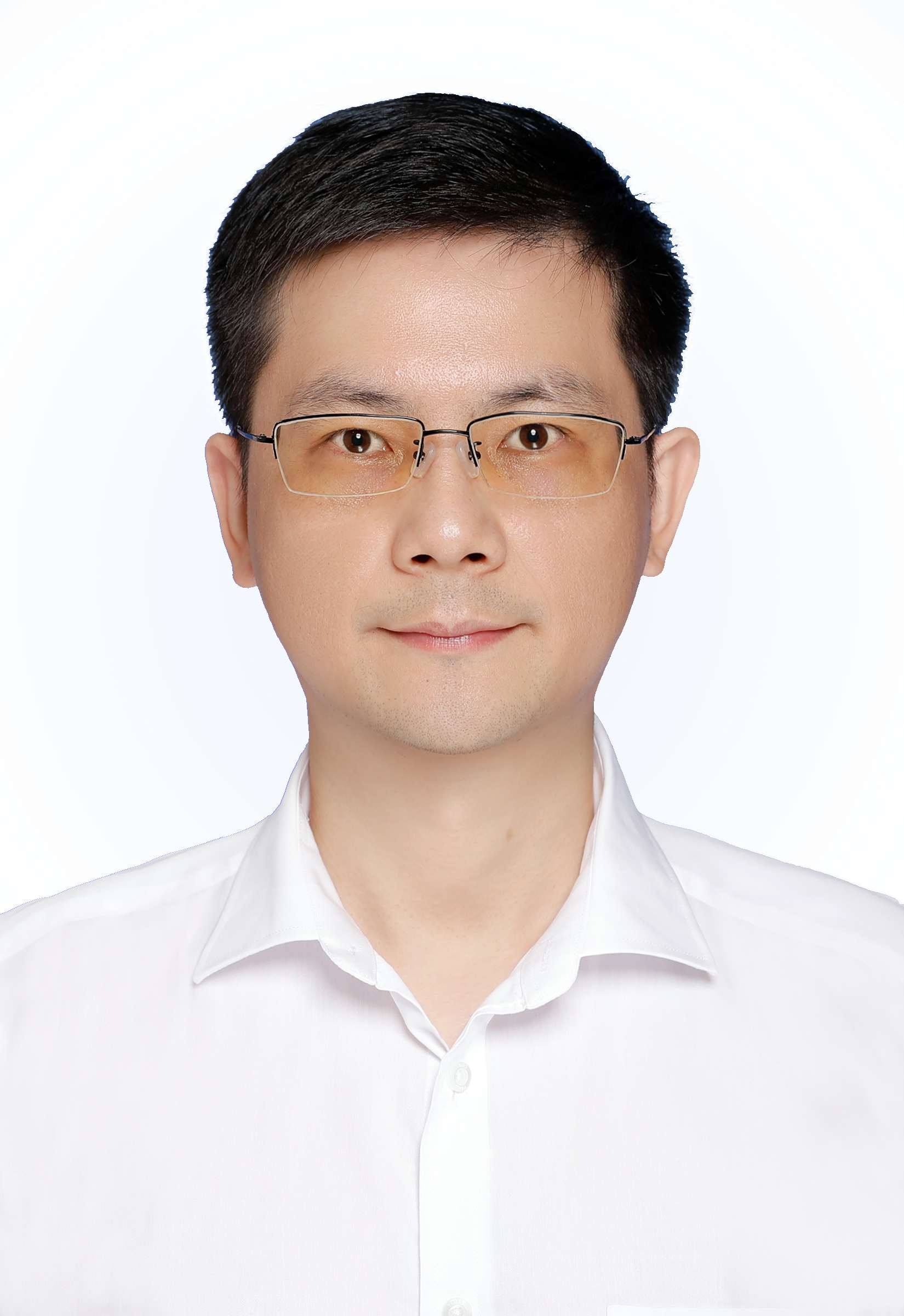 沈凡凡.png