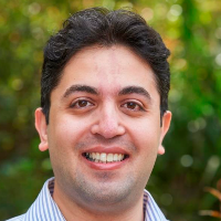 出版主席 Farhad Shahnia.png