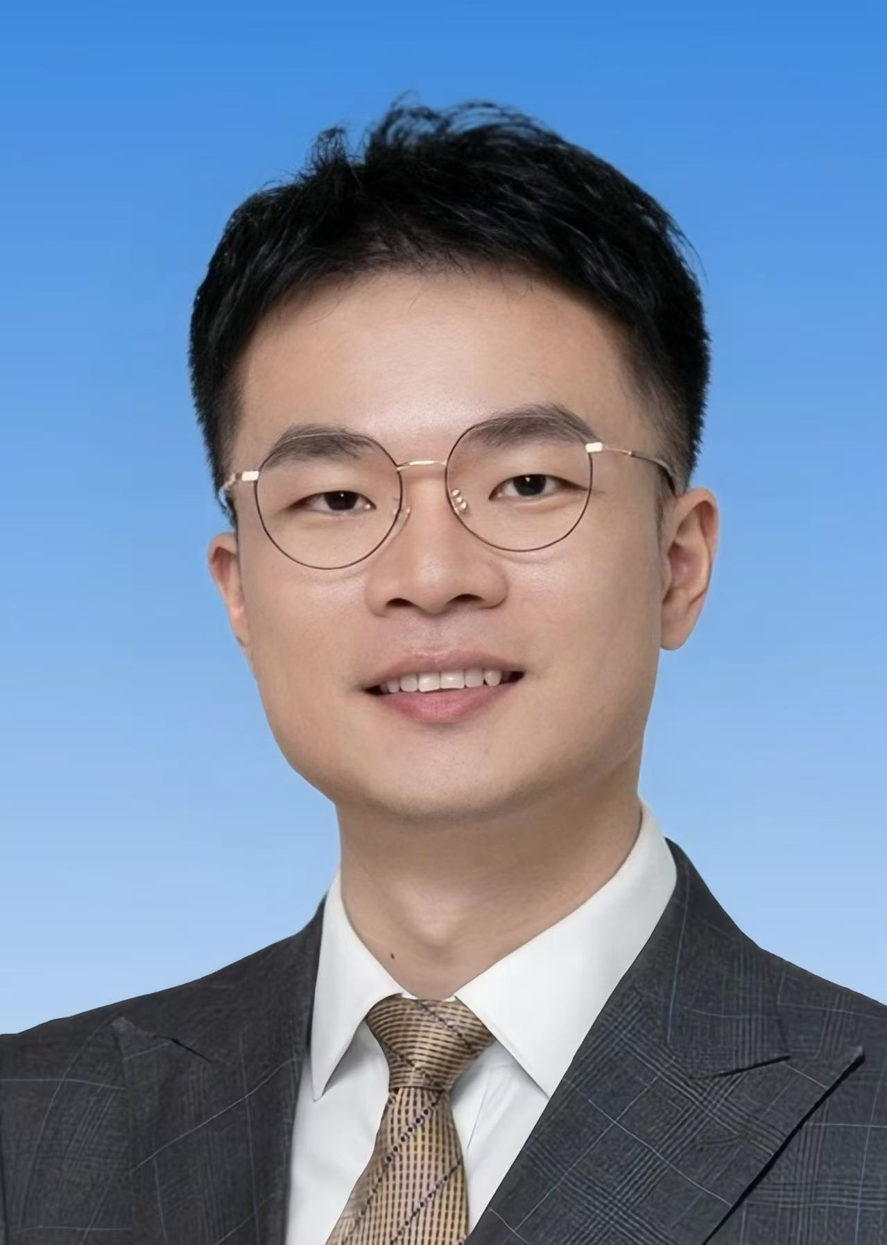 黎健君.jpg