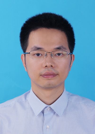 李华青.jpg
