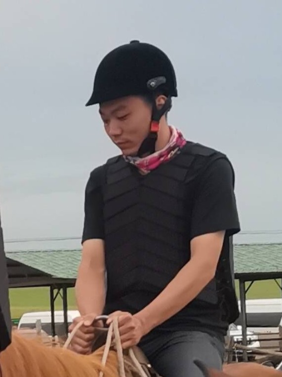 张朝龙.jpg