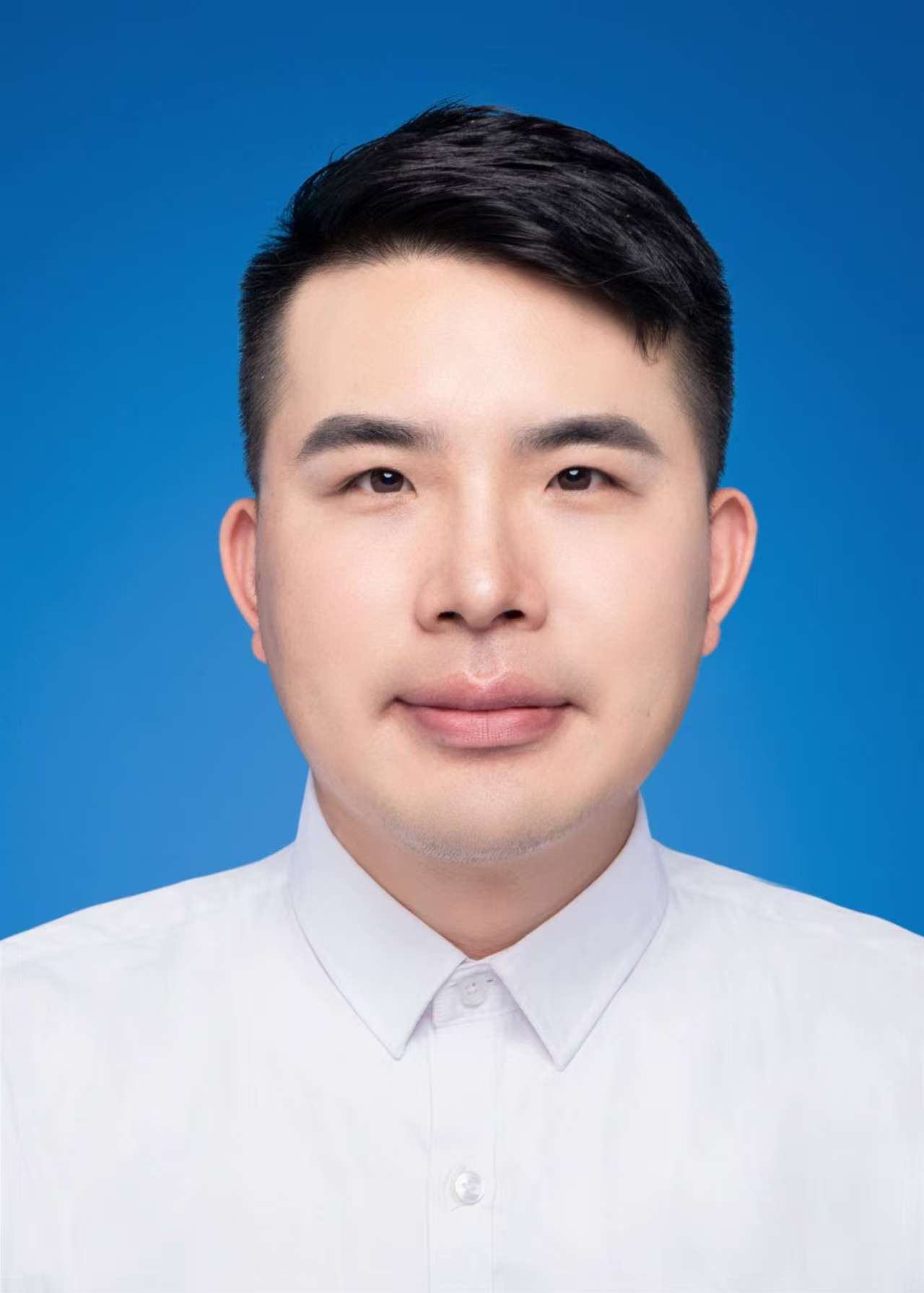 蒋鹏.jpg