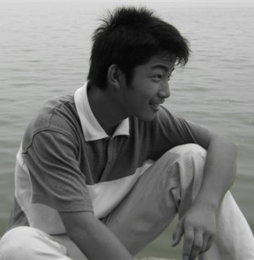 胡 达 宇.jpg