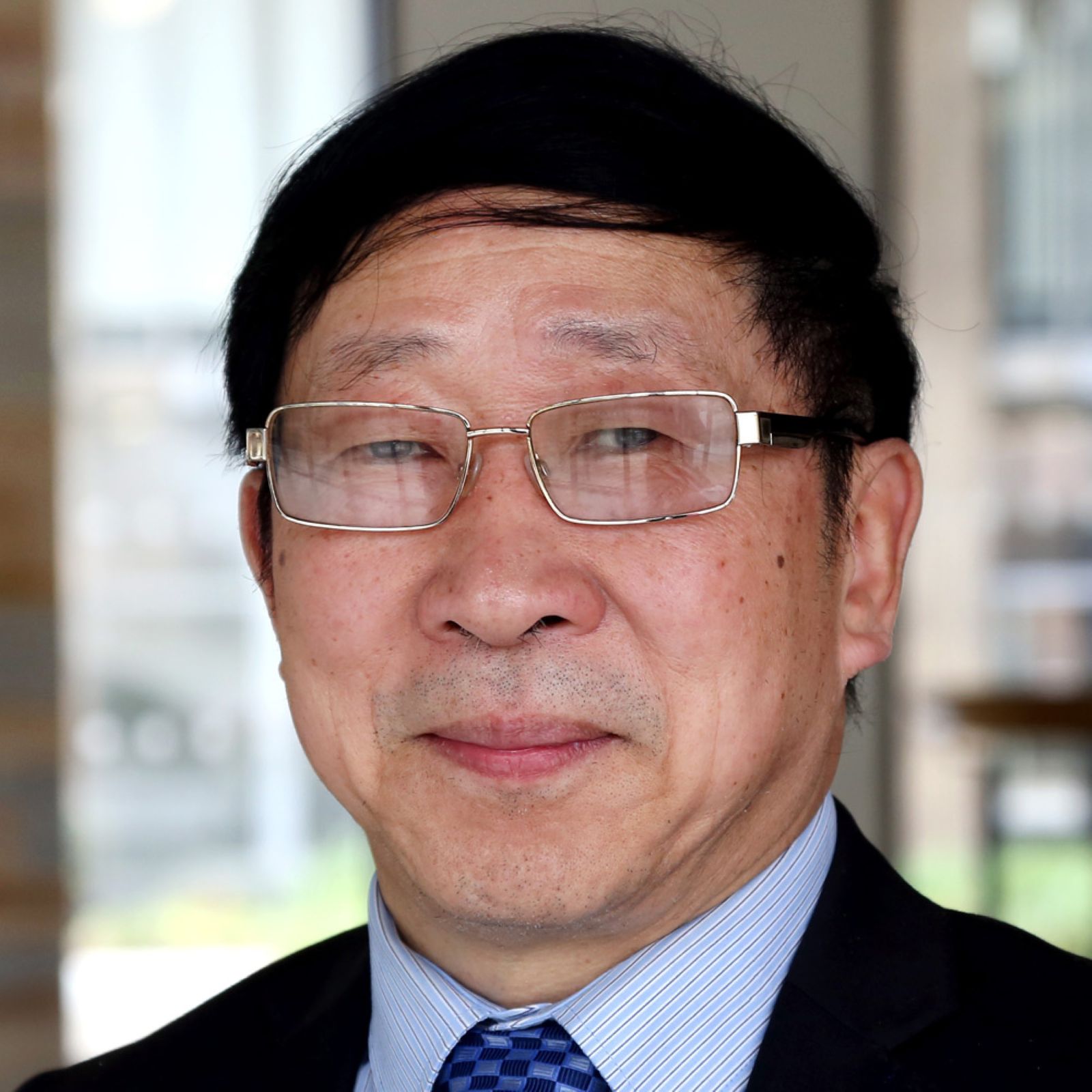 huosheng Hu教授.jpg