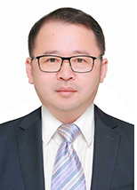 何斌.png