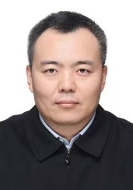 陈杰.jpg