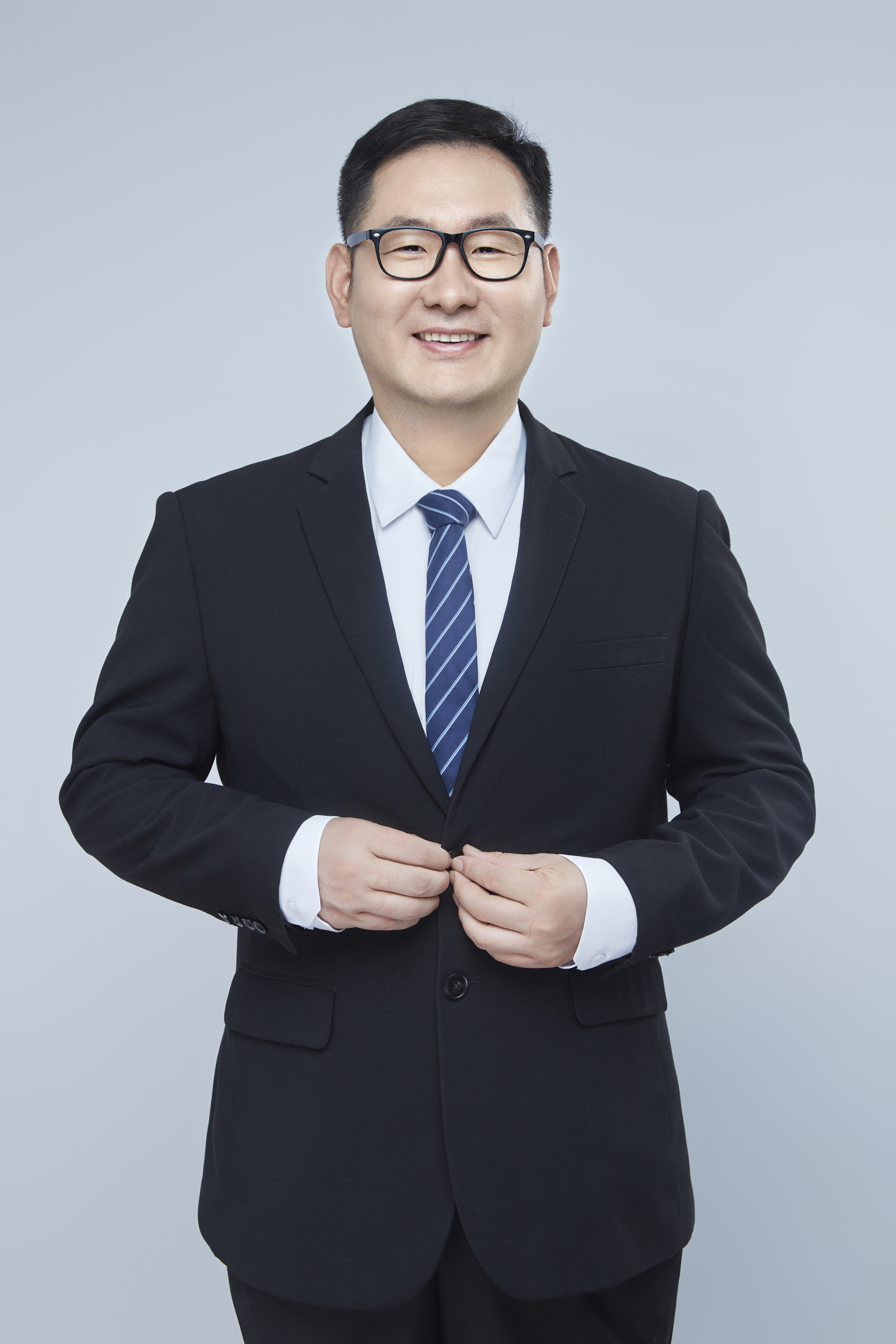 孙华平-大会主席.jpg