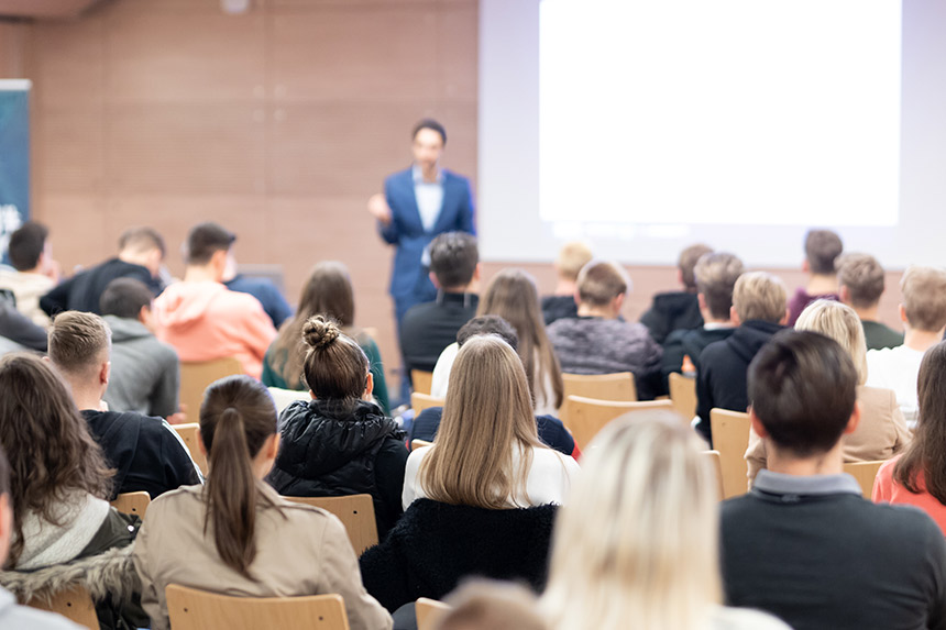 如何参加英文国际学术会议