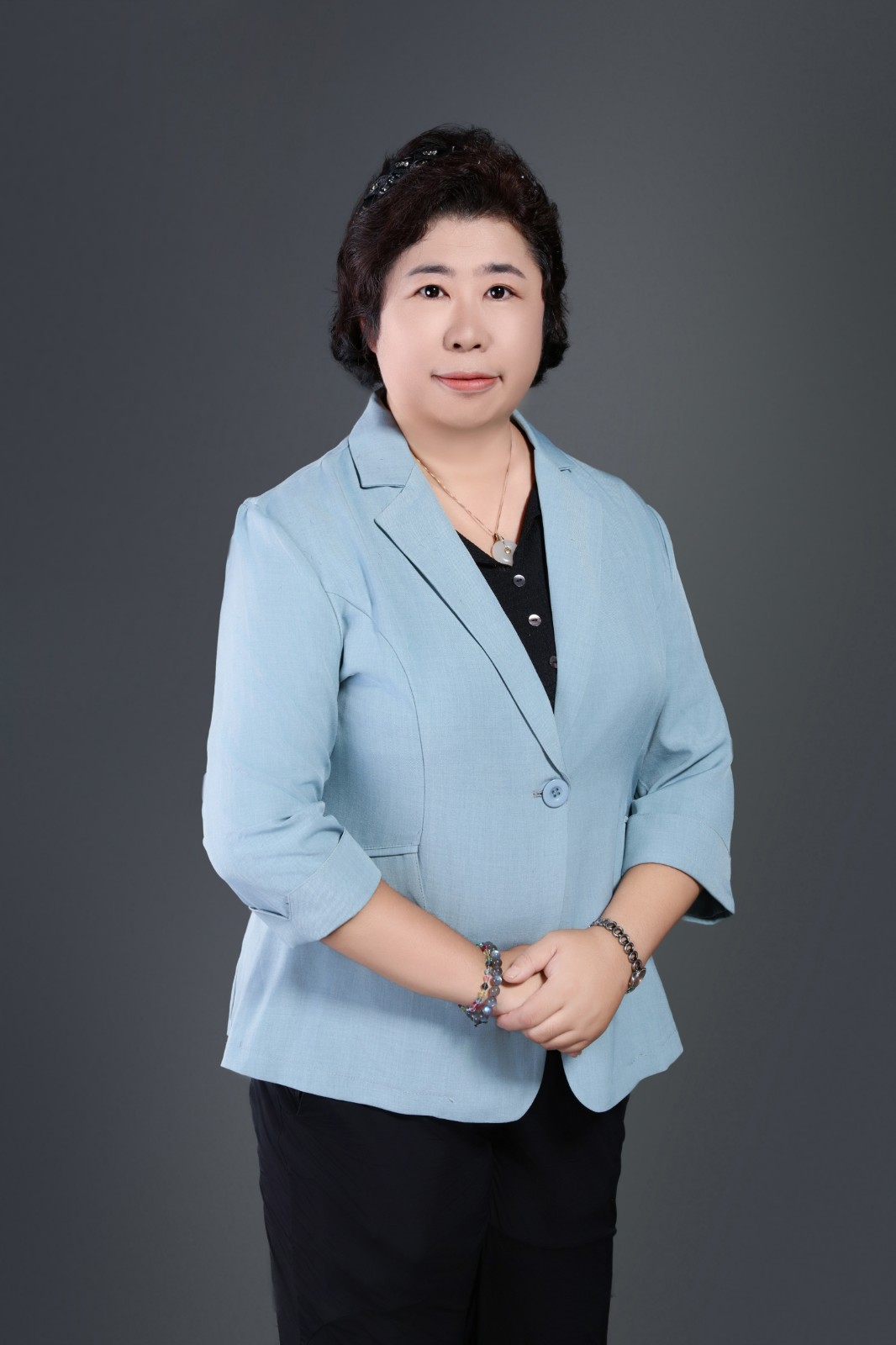 张艳玲 教授.jpg