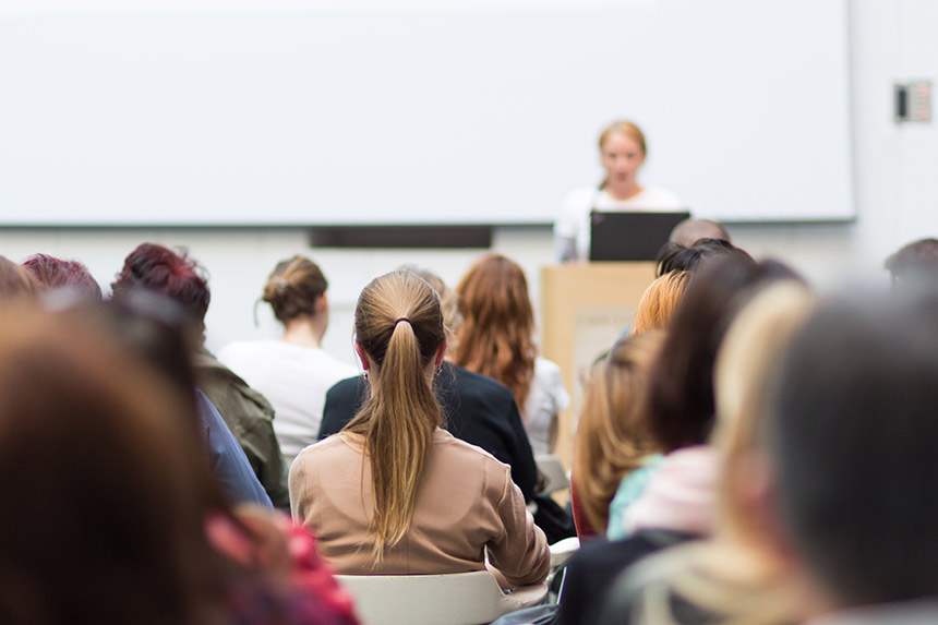 学术会议报告一般是哪些人作报告