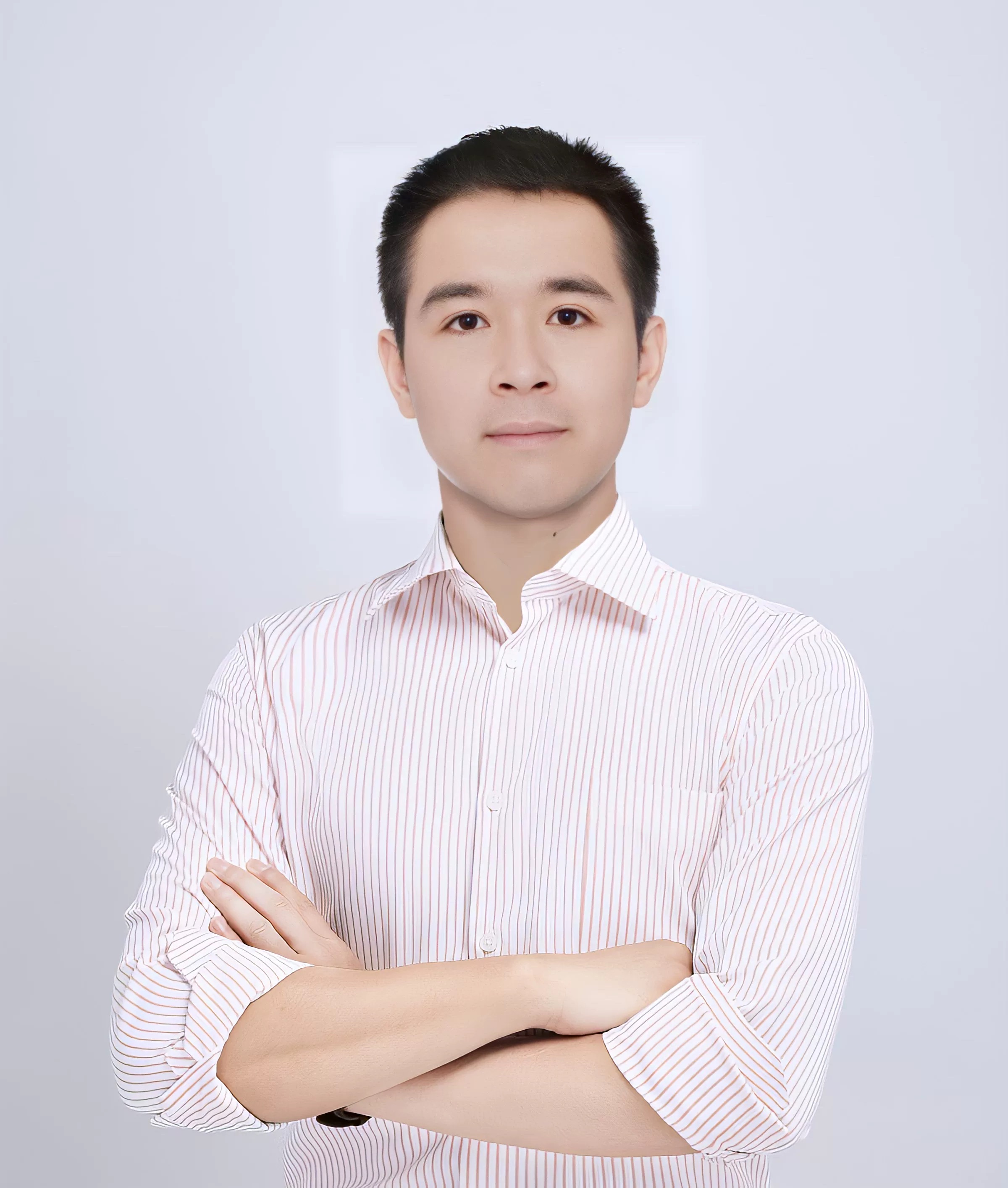 Huadong Mo