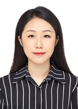 杨佳艳.jpg