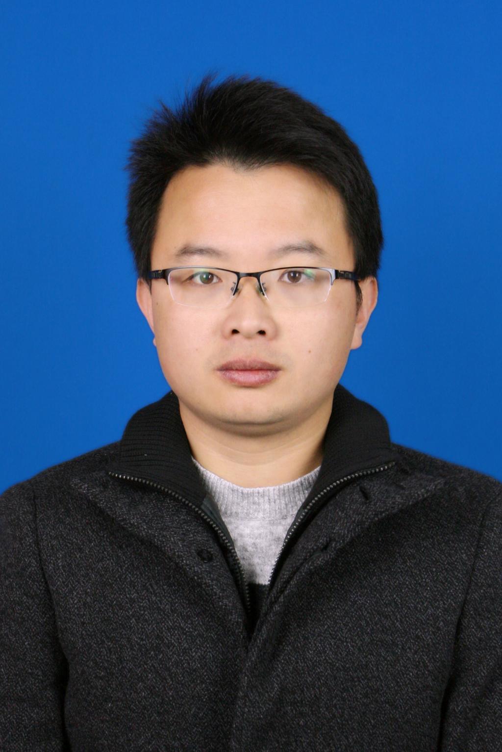 出版主席 葛亮.jpg