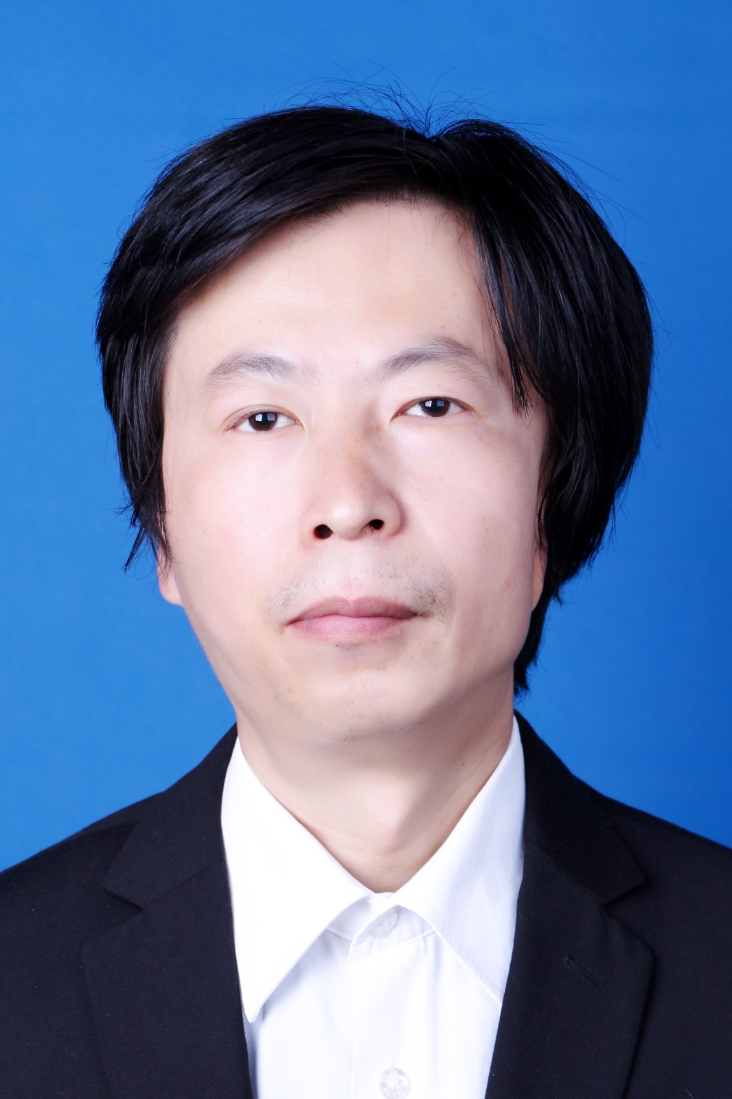 刘向东院长.jpg