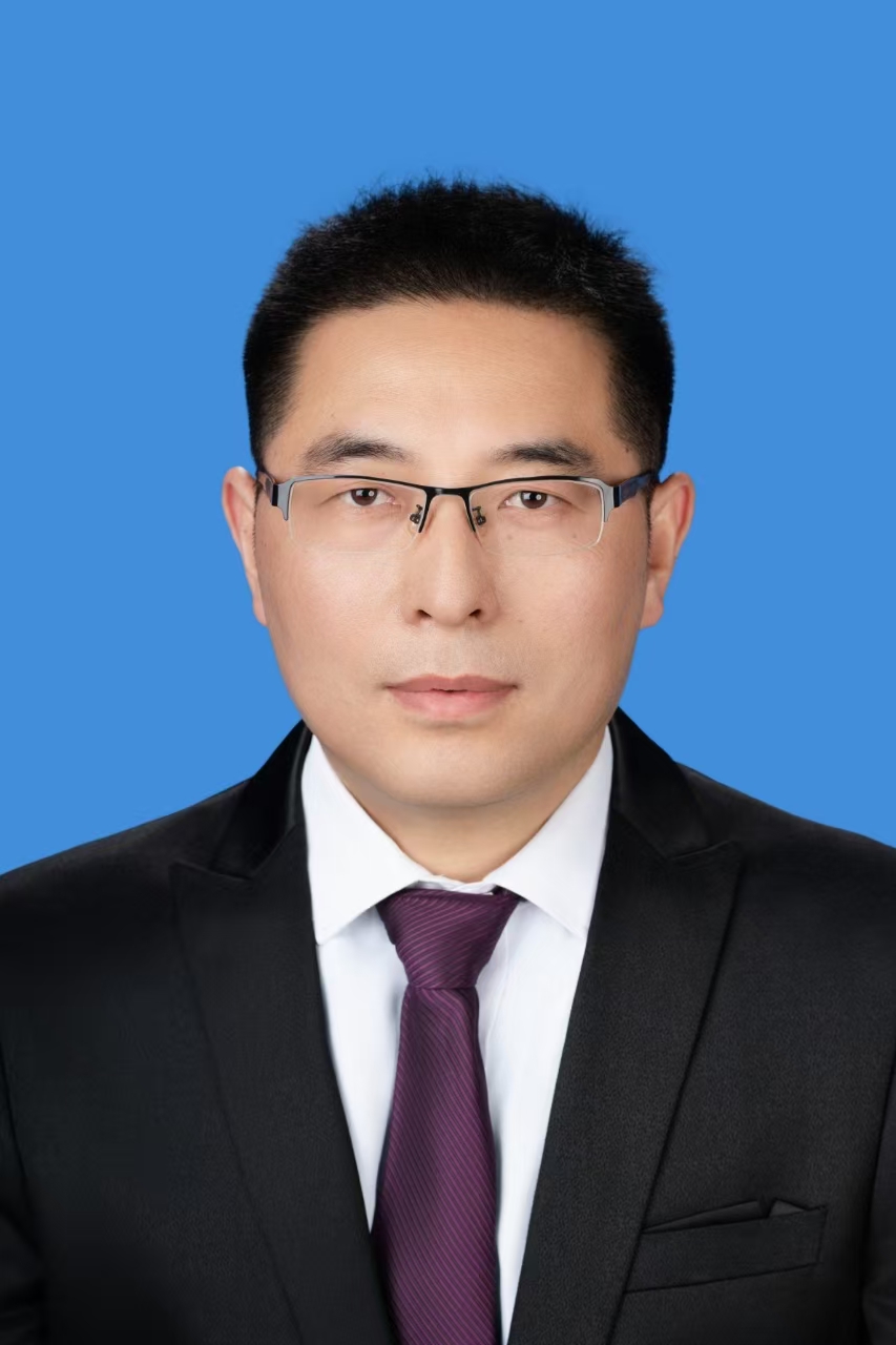 王国强.jpg