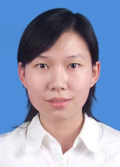 杨晶晶.jpg