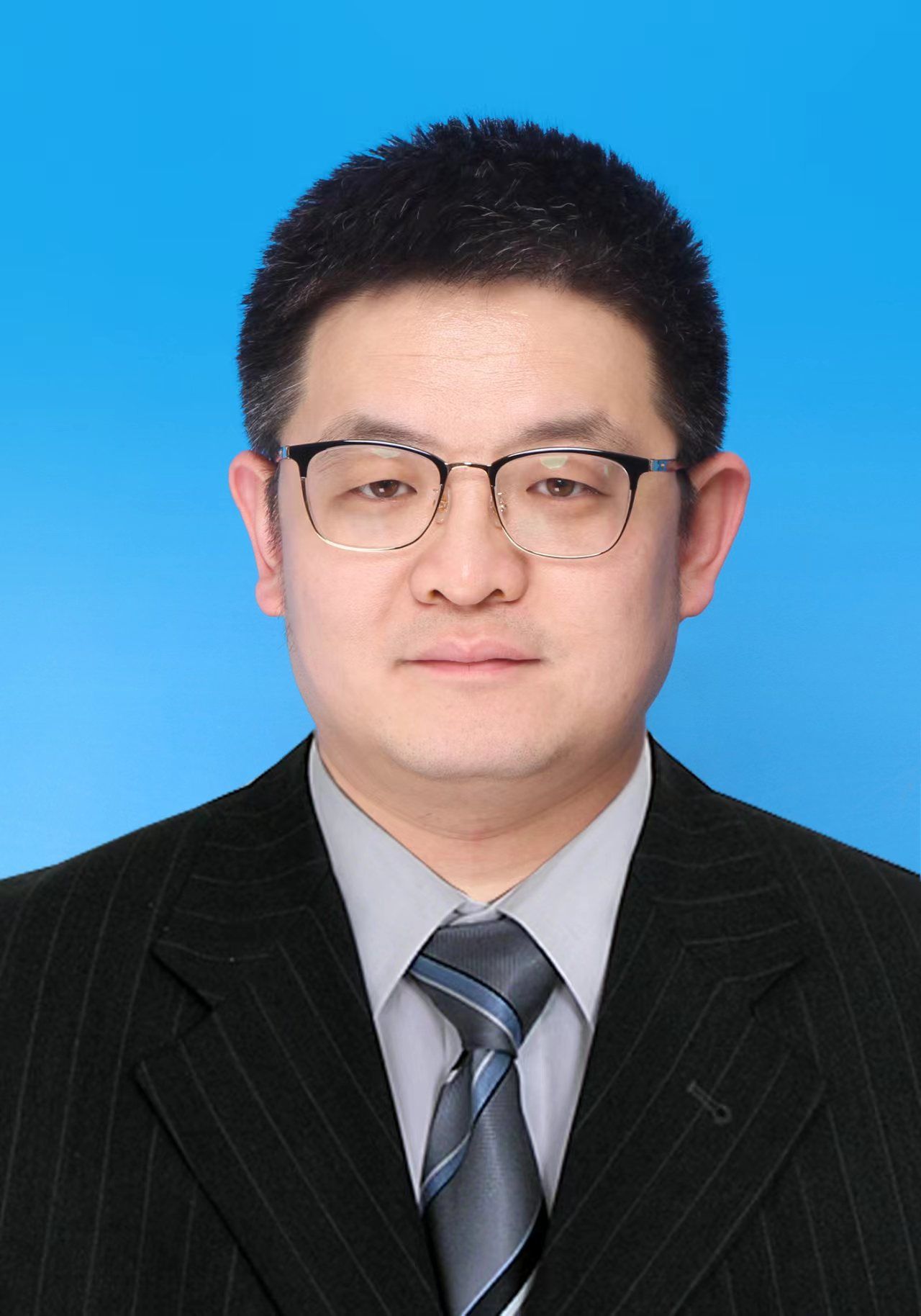 杨伟超.jpg