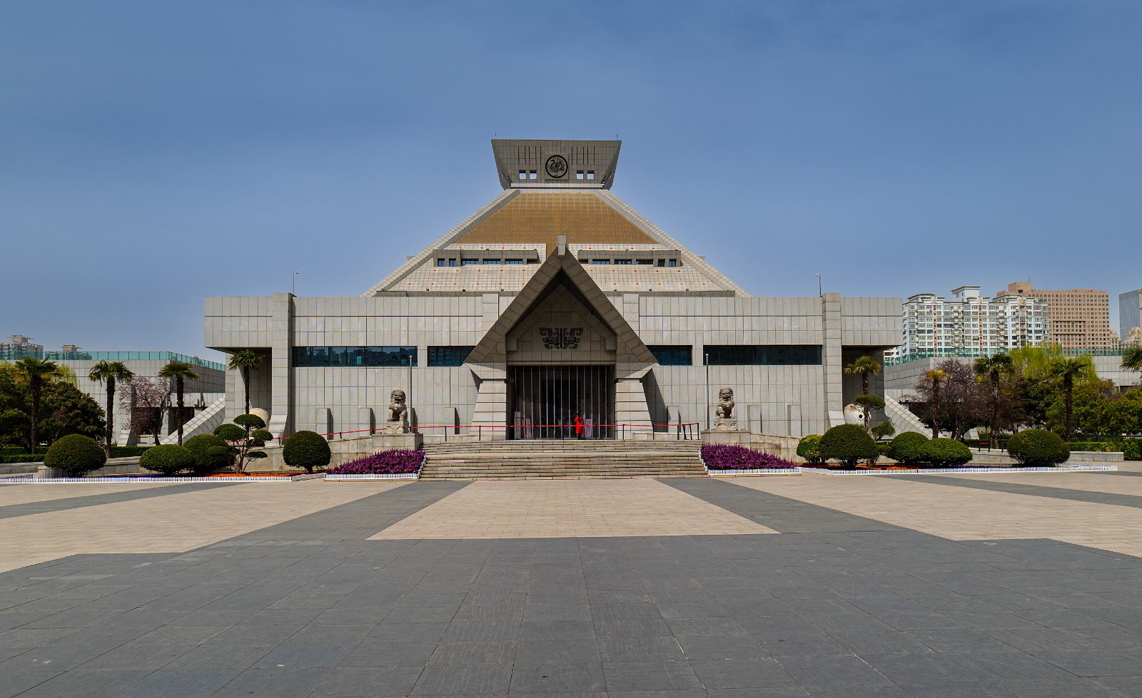 摄图网_700961499_河南省博物院(企业商用).jpg
