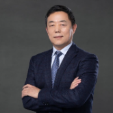 大会主席 李光明_cropped.png