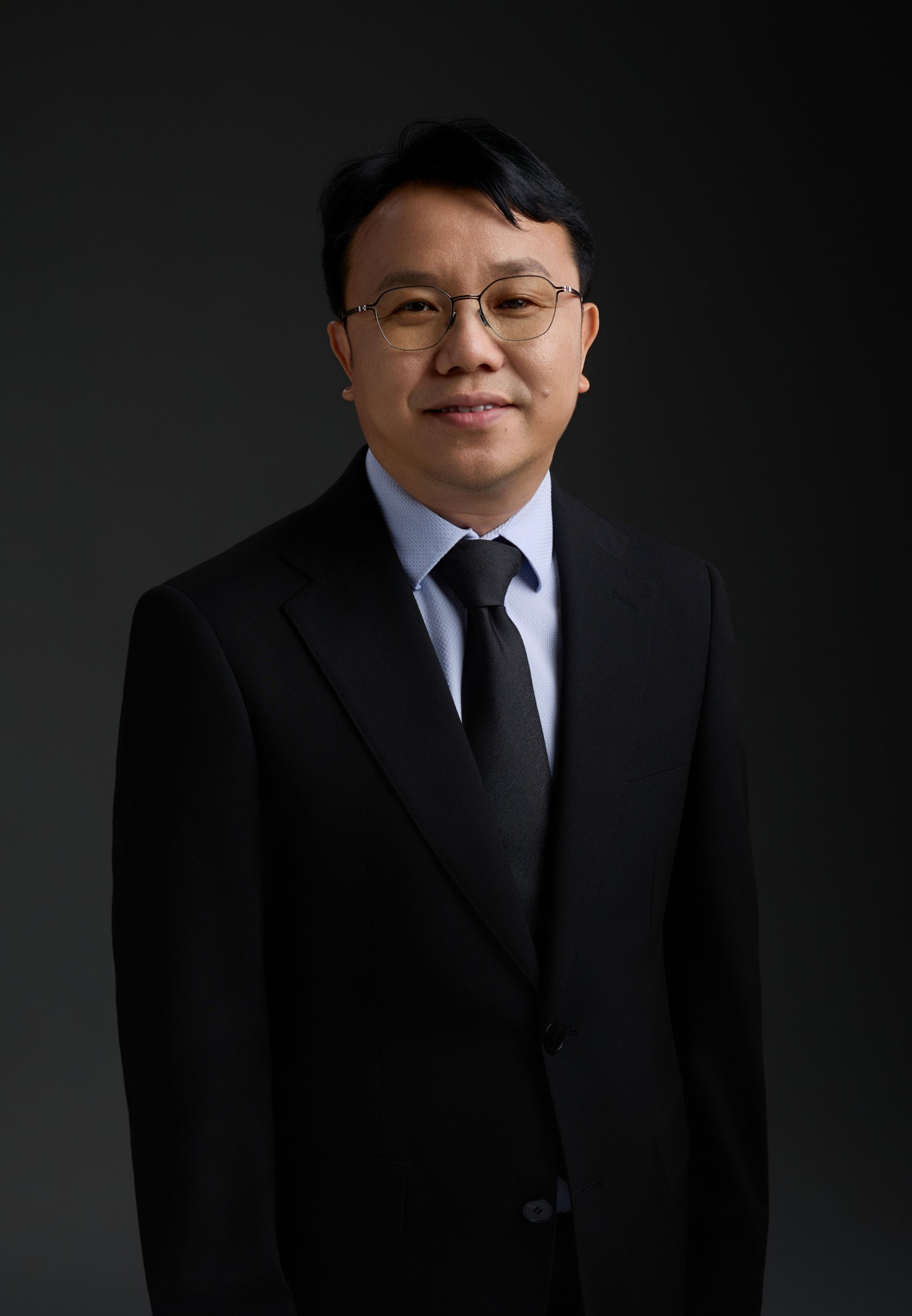 郭新华.png