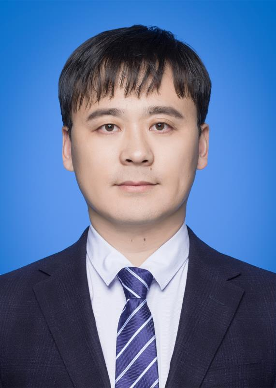 高常鑫.png