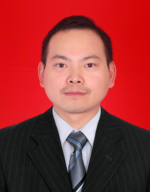 许鹏飞.jpg