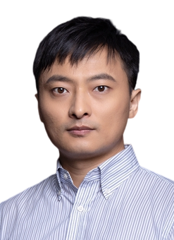 黄华威.png
