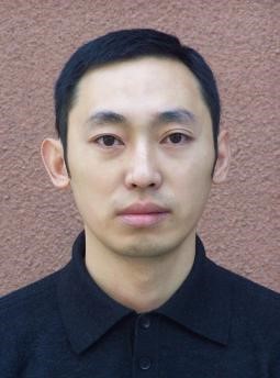 余谦.jpg