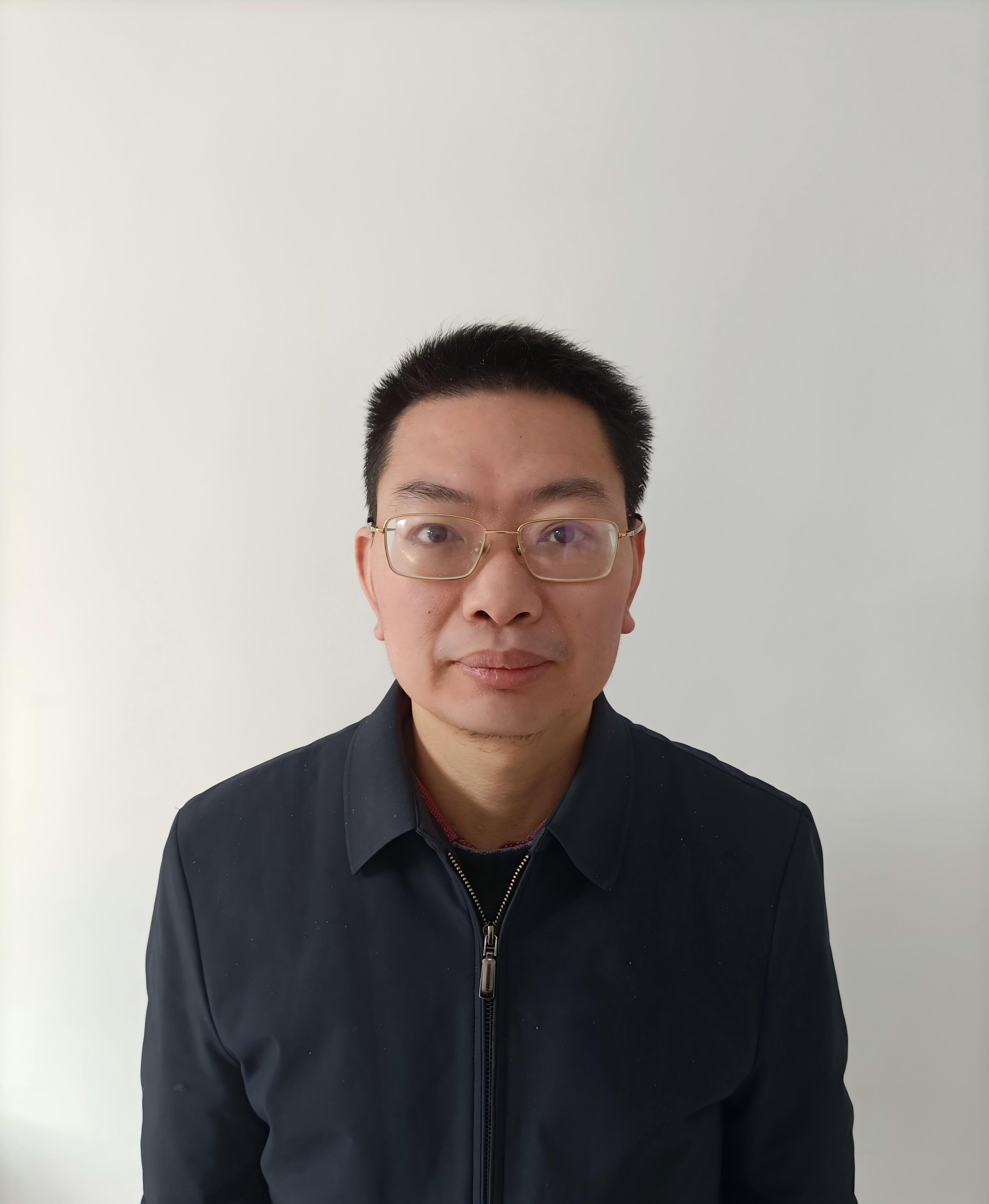 袁小芳.jpg