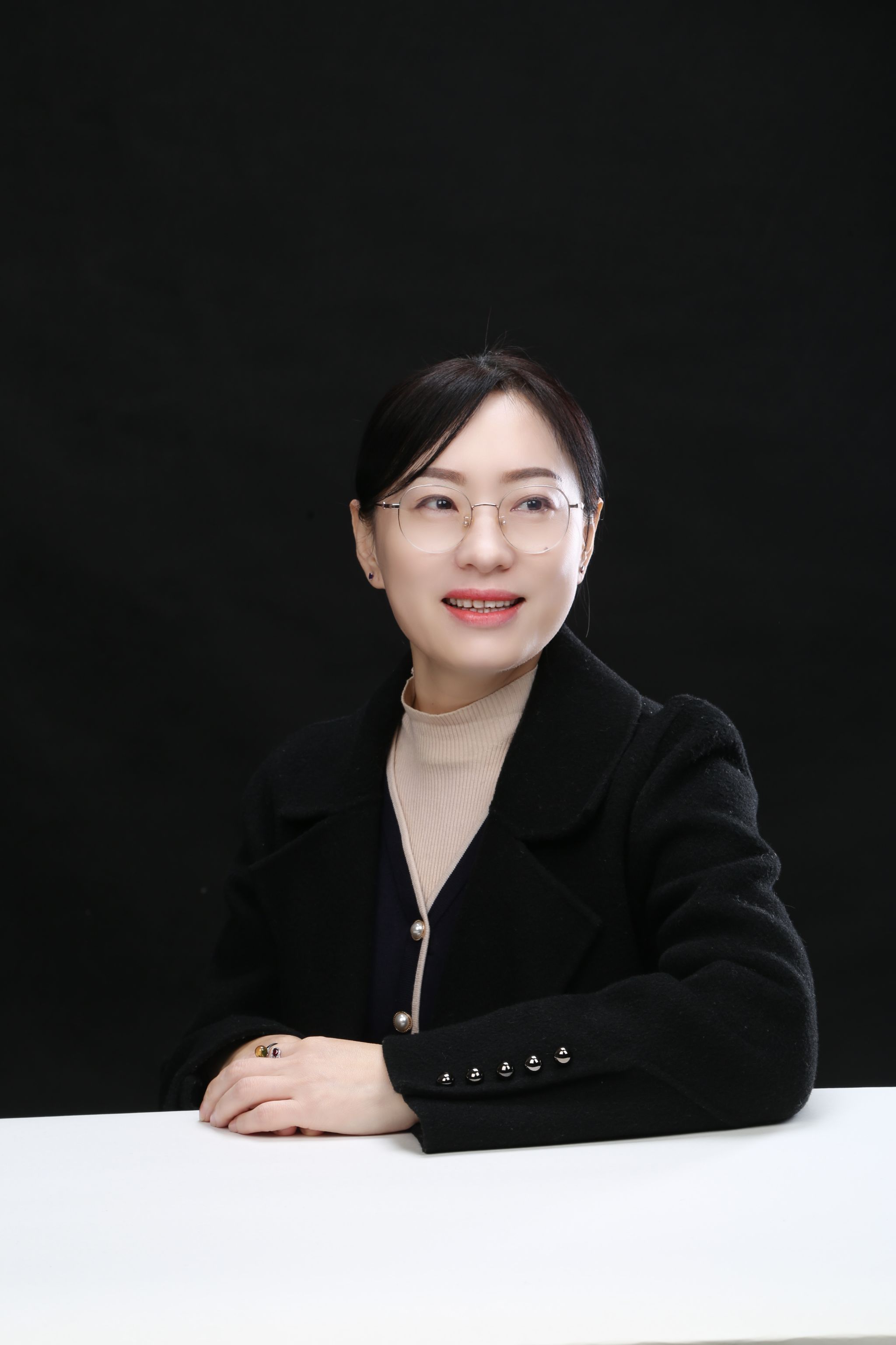 周意华.jpg