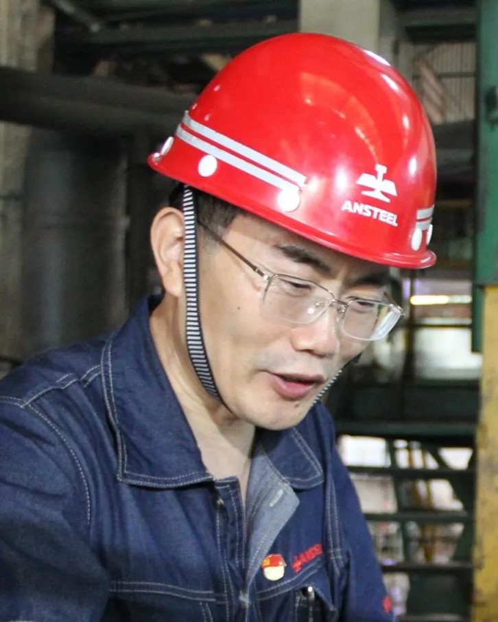 刘勇.jpg